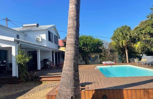 Saint-Paul Villa | La Villa Jujubes avec piscine chauffée - 5 chambres spacieuses