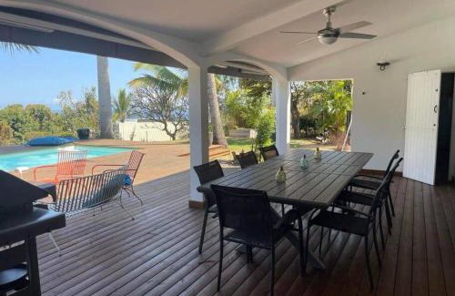 Saint-Paul Villa | La Villa Jujubes avec piscine chauffée - 5 chambres spacieuses