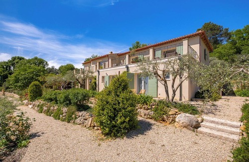 Montauroux Villa | La Villa La Las Des Roses