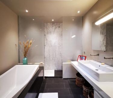 Marseillan Villa | La villa Marseillanaise