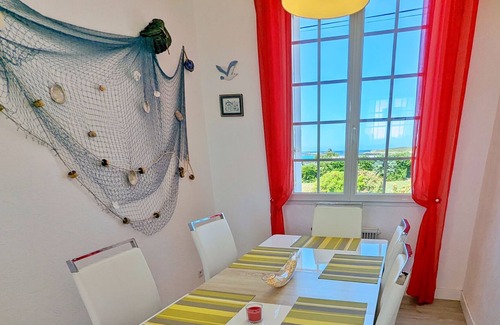 Plouguerneau Villa | La Villa Ty Reun - Sea view and Beach at 100m