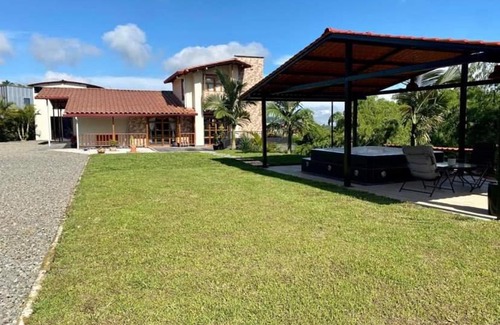 Alegrias Villa | La Villita Cafetera