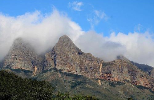 Drakenstein House | La Vita Romantic Getaway Cabin