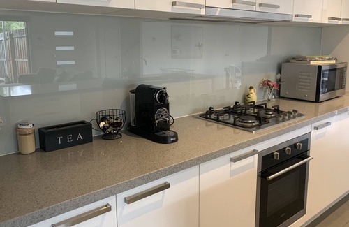Newtown House | La Vuelta - centrally located townhouse
