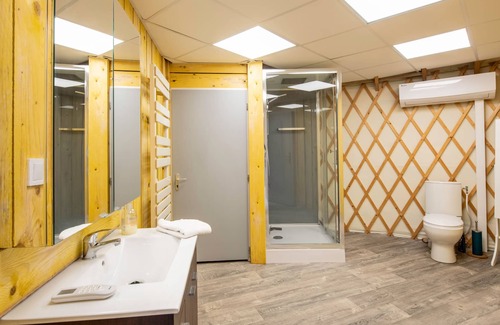 Jumieges House | La Yourte de Jumièges - séjour insolite avec jacuzzi en normandie