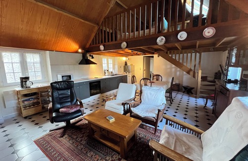 Saint-Mathieu House | LA02 Charming little stone vacation home in Lanildut