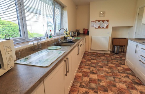 Keswick House | LAAL FIELD HOUSE, pet friendly, with a garden in Keswick