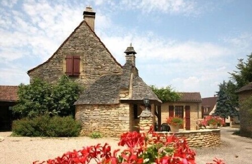 Saint-Genies Cottage | ''Label maison paysanne de France'' character house