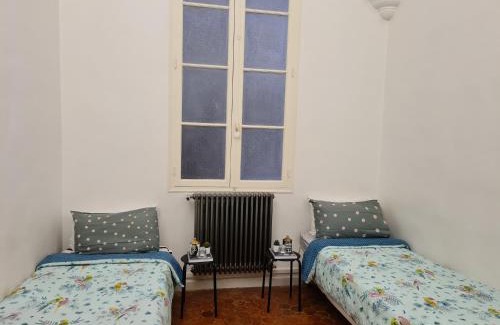 Les Cinq Avenues Apartment | Labo