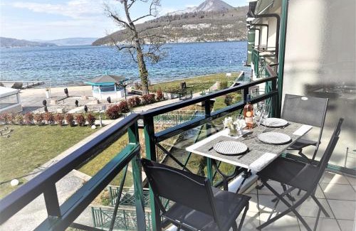 Duingt Apartment | Lac Annecy plage privée, Duplex Baie des voiles