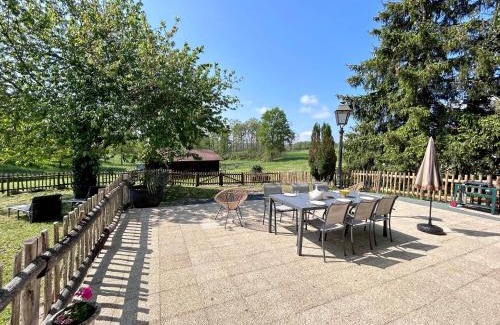 Saint-Estephe House | Lac privé, forêt, calme absolu dans un gîte tout confort