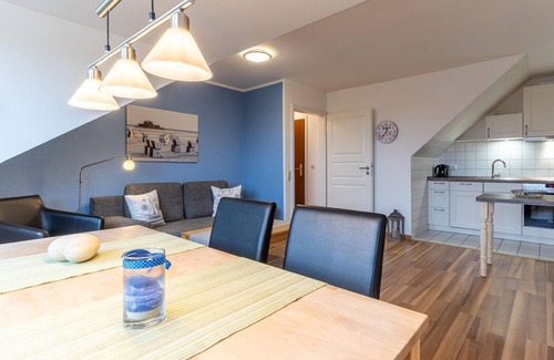St. Peter-Ording Apartment | Lachmöwe 10 - Apartment house Deichbude am Strand- 1a location to the main beach