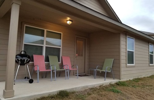 Southside House | Lackland AFB/Seaworld (1)