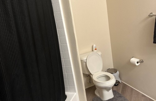 Ladera Heights Apartment | LADERA HEIGHTS APARTMENT