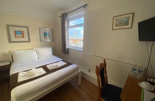 Portsmouth Hotel | Lady Hamilton Inn