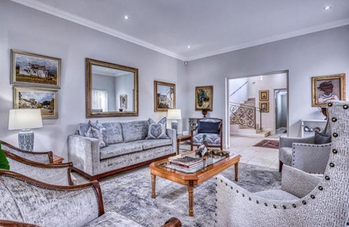 Greater Johannesburg Metropolitan Area House | Ladysmith Brils