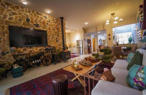 Kfar Yona Villa | Laethos