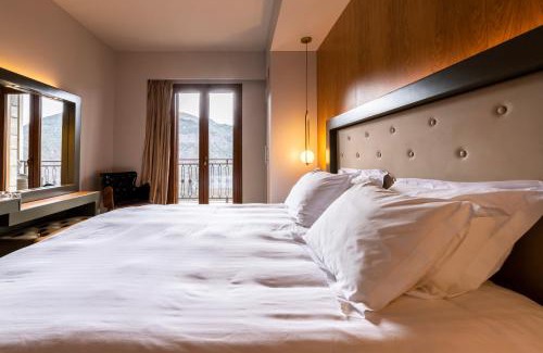 Lagadia Hotel | Lagadia 4 Seasons Hotel