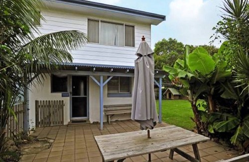 Bendalong House | Lagava across from waterfont