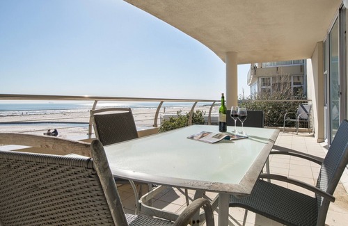 Lagoon Beach Apartment | Lagoon Beach 136A by CTHA