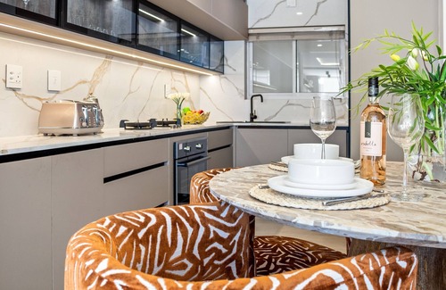 Lagoon Beach Apartment | Lagoon Beach Luxe 116A