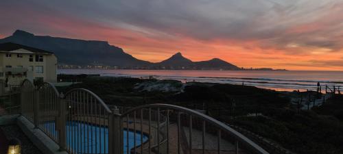 Lagoon Beach Apartment | Lagoon Beach Neptune Isle Cape Town
