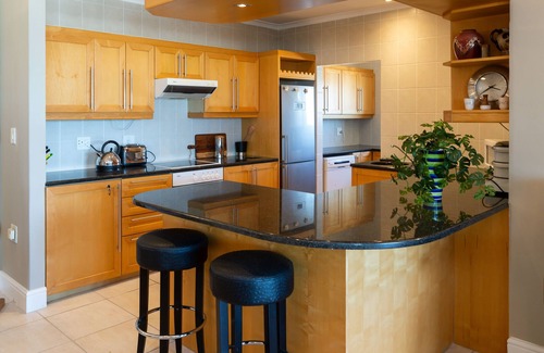 Lagoon Beach Apartment | Lagoon Beach Penthouse