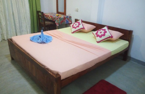 Talalla House | Lagoon Beach Resort
