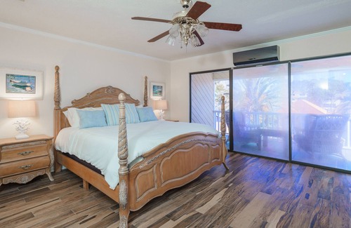 Silver Sands House | Lagoon Hideaway | Waterfront 4BR Home, Pool, Dock, Game Room, Short Walk to Beac