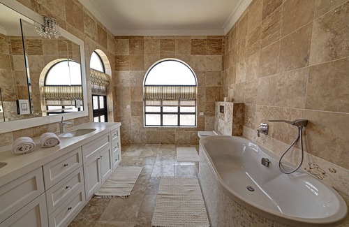 Walvis Bay Hotel | Lagoon Suites Boutique Hotel