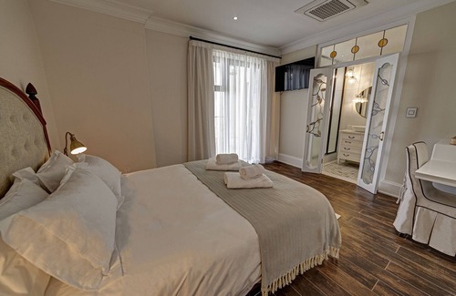 Walvis Bay Hotel | Lagoon Suites Boutique Hotel