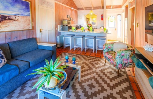 Knysna Ski Chalet | Lagoon-View Chalet | Private BBQ Deck