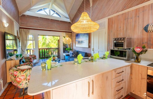 Knysna Ski Chalet | Lagoon-View Chalet | Private BBQ Deck