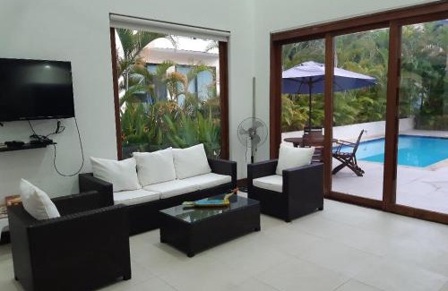 Girardot House | Lagos del Peñon: Casa 10 - Puerto Madero