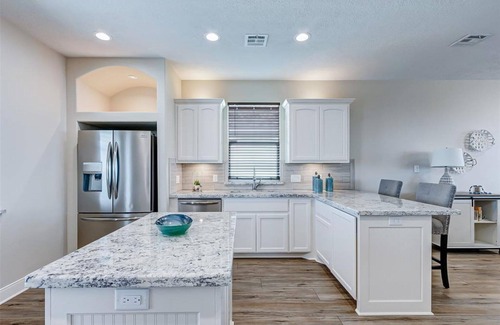 Galveston House | Laguna Cove Cabin Sum