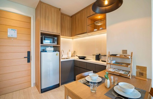 Bang Tao Condo | Laguna Lakeside Residences 1BR B3 Field side