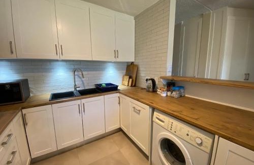 Knysna Central Apartment | Laguna Waterfront Escape