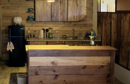 Jarabacoa Cabin | Laid Back Cabin overlooking the river