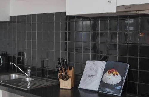 Brunswick Apartment | Laidback Lygon A Two Storey Inner City Oasis