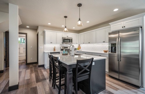 Dover Bay House | Lair Of The Bear - 3 Bedroom 2 Bath Parkside Bungalow