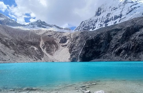 Huaraz RV Rental | Lake 69 full day trekking