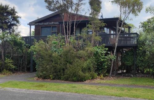 Kuratau House | Lake and Bush Haven