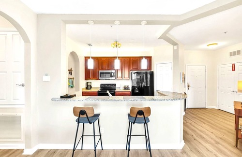 Florida Central Atlantic Coast Condo | Lake and Pool View Vista Cay 2 Bed 2 Bathroom WOW