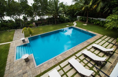 Hikkaduwa Villa | Lake Arahtis Villa Hikkaduwa