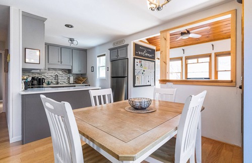 Hamlin Ski Chalet | Lake Ariel Retreat w. Game Room