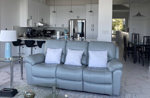 Cat Mountain Villas House | Lake Austin Oasis