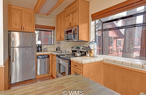 Tahoe Vista Condo | Lake/Beach Front Resort - Pool, Hot Tub, BBQ #13