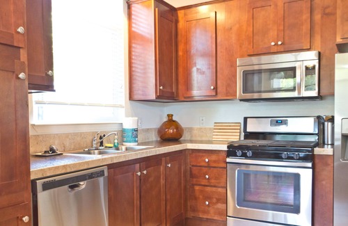 Oak View House | Lake Casitas 10 min. To the BEACHnWinery view
