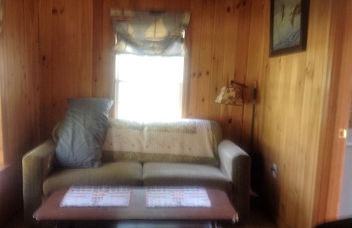 North Hero Cabin | Lake Champlain Islands Cottage on Carry Bay, North Hero Vermont. Cottage 3