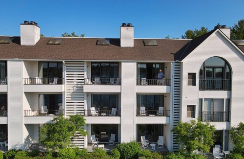 Charlevoix Condo | Lake Charlevoix Views | Private Balcony | Pool, Hot Tub, Sauna | Sleeps 4